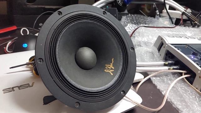 Hybrid Audio Legatia X6-Paper смотреть онлайн