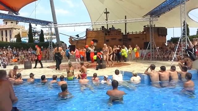 Аквапарк в болгарии смотреть онлайн