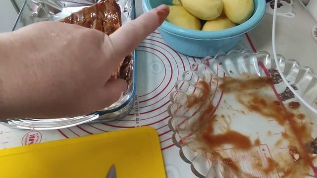 ?СОЧНЫЕ, СВИНЫЕ РЕБРЫШКИ С КАРТОШКОЙ В ДУХОВКЕ// смотреть онлайн