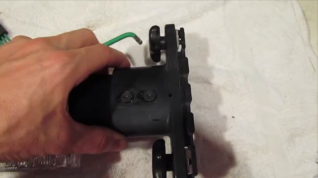Mounting lights to Vehicle Roof Rack or Roof Cross Bar смотреть онлайн