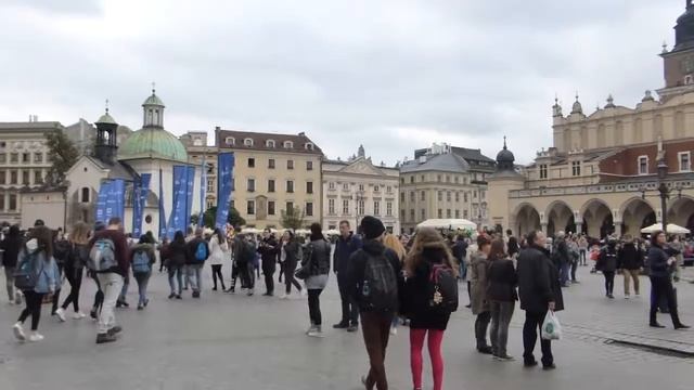 Rynek Glowny - Medieval Market Square, Krakow, Poland смотреть онлайн
