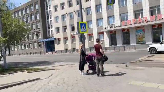 Прибыл в Иркутск! Прогулка по городу! Разгрузился!!! смотреть онлайн