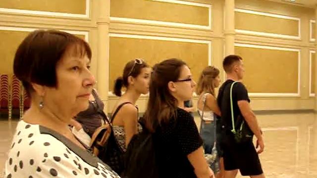 Зал в стиле ренессанс в доме Пчелкина смотреть онлайн