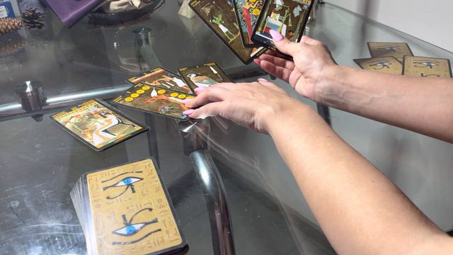 Что сейчас чувствует к вам человек?🌺🪬❤️ смотреть онлайн