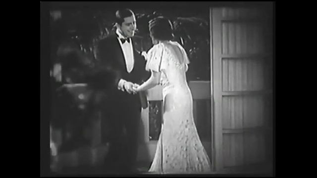 CUANDO TÚ NO ESTÁS - CARLOS GARDEL смотреть онлайн