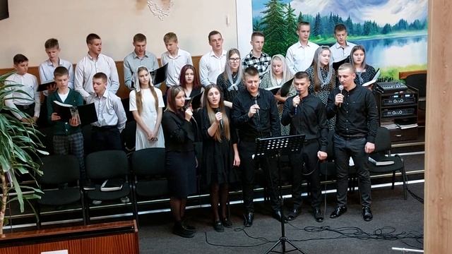 В светлых домах уют / песня смотреть онлайн