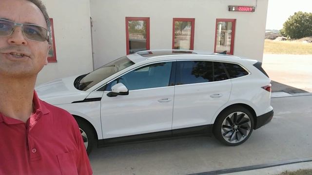 Elektromobilität im Skoda Enyaq - Heavy Weight Champion 2022!! смотреть онлайн