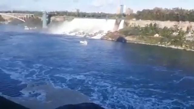 Worlds Biggest Waterfalls NIAGARA FALLS # best waterfalls in canada # niagara falls tourism #Histor смотреть онлайн