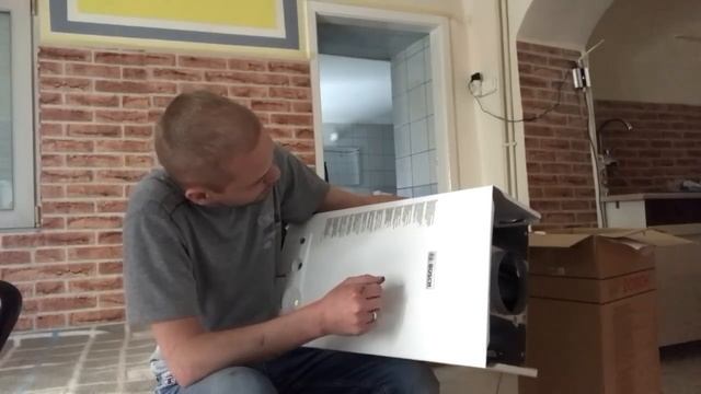 Bosch Therm 4000 O WR 11-2B Elemes Gyújtású Átfolyós Gáz Vízmelegítő смотреть онлайн