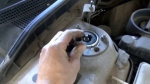 Mazda 6 gg. Замена верхней, шаровой опоры передней подвески.