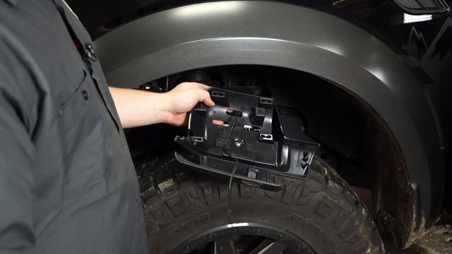 Ford Raptor Install: Pair of Oracle Lighting LED Light Bar Side Mirrors смотреть онлайн