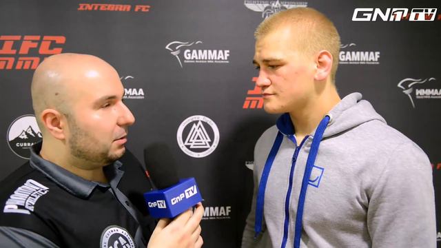 Integra FC 8: Robert Lau im Interview nach Sieg gegen Alexander Popov смотреть онлайн