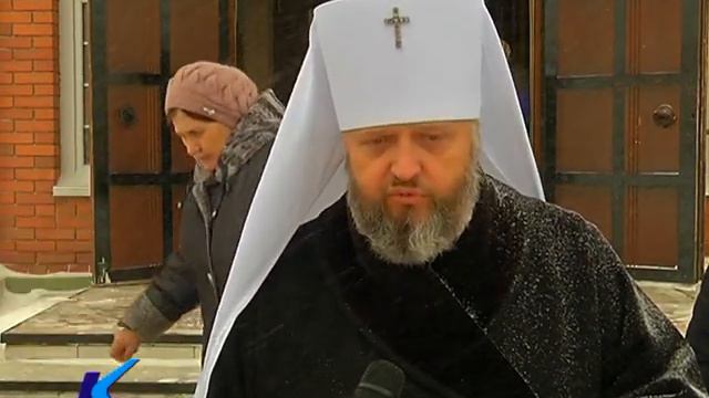 22 11 2017 Владыка Аристарх сегодня в Киселевске провел праздничную службу смотреть онлайн