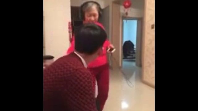 такие бабки живут в китае)))