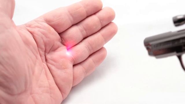 Зажигалка "Пистолет с указкой" смотреть онлайн