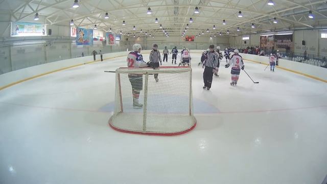 Сдвиг ворот // (1):2 // Нефтяник - Кристалл - (0:3) // 4 игра // Плей-офф ЛЛХН сезона 2016/17 смотреть онлайн