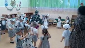 Танец с колокольчиками. Млд. группа. Детский сад "Аленка". Гурьевск