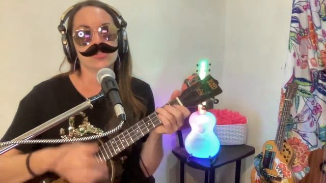 QUEEN Ukulele Play Alongs - Live Stream Nov 14 смотреть онлайн
