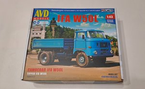 Сборная модель грузовика IFA w50 L