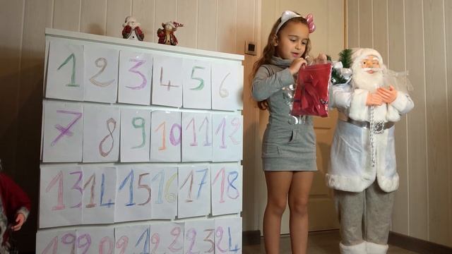 CALENDRIER DE L'AVENT 2019 GÉANT XXL - JOUR 7 ?-Mareva tube-kids-toys смотреть онлайн