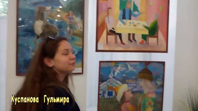Мы с ребятами пришли посмотреть выставку дипломных работ. смотреть онлайн