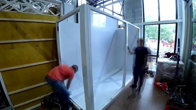 Монтаж холодильника для цветов в городе Калуга смотреть онлайн