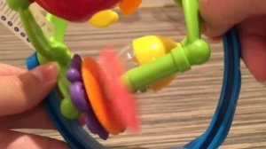 Chicco Музыкальная игрушка-погремушка  на присоске для столика "Фрукты"