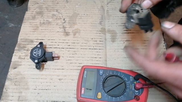 Как Проверить Реле Регулятор Напряжения Генератора Мультиметром смотреть онлайн