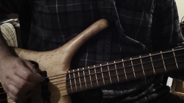 Warwick Infinity 4 string pick style смотреть онлайн