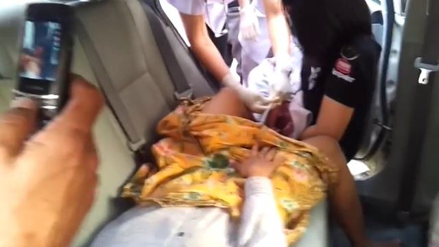 คลอดเด็กบนแท็กซี่ ซ.นาคนิวาส 37 смотреть онлайн