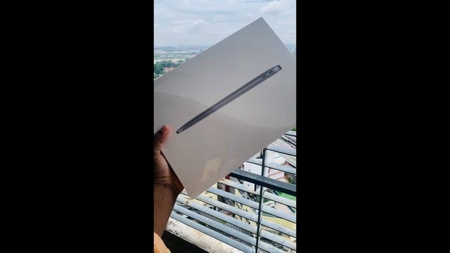 Apple MacBook Air M1 2020 смотреть онлайн