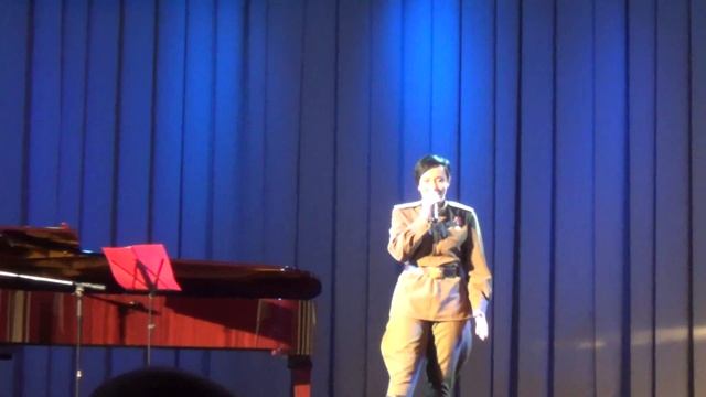 Наталья Михайлова - Белый цвет Алый цвет (Вениамин Баснер) смотреть онлайн