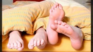 Почему нельзя спать ногами к двери