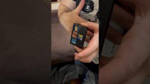 Полюбуйтесь на мою ассистентку