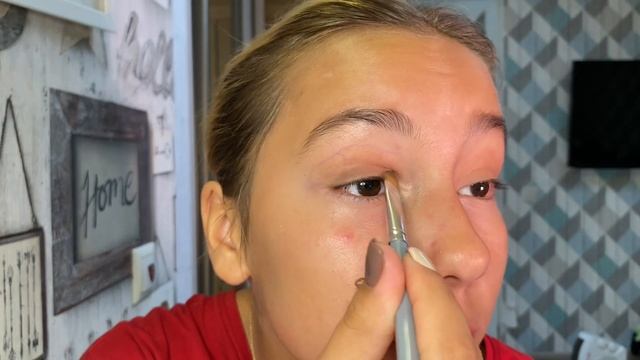 «Latte makeup» или макияж «на паспорт»?☕️? смотреть онлайн
