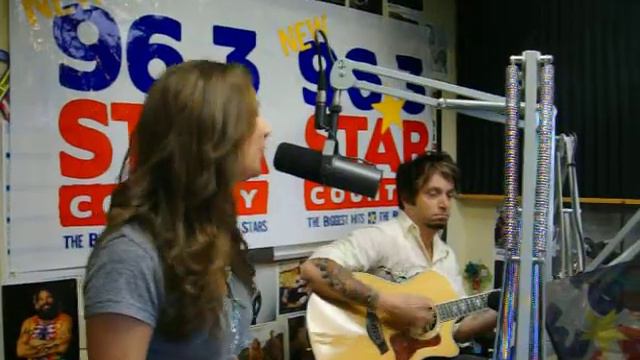 Ashley Gearing - "Crazy Good Wonderful Life" смотреть онлайн