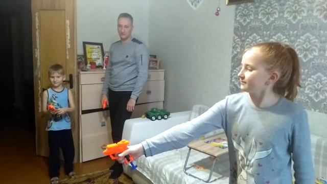 Выбили маме глаз! смотреть онлайн