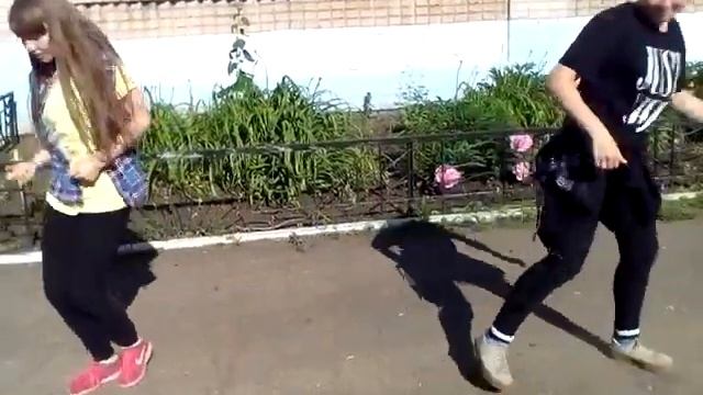 Танцевали Megadrive/Марио два разных танца. смотреть онлайн