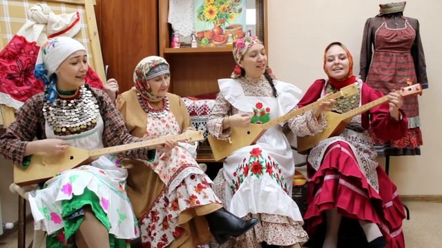 Фольклорный ансамбль "Тумар" - нагайбакская народная песня "Хан кызы" смотреть онлайн