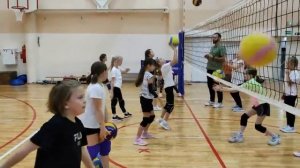 Волейбол  Начальная подготовка  Обучение передаче сверху