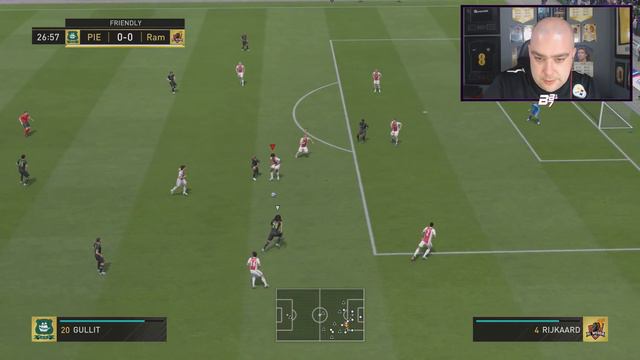 PAST AND PRESENT AJAX SQUAD BUILDER! | FIFA 19 ULTIMATE TEAM смотреть онлайн