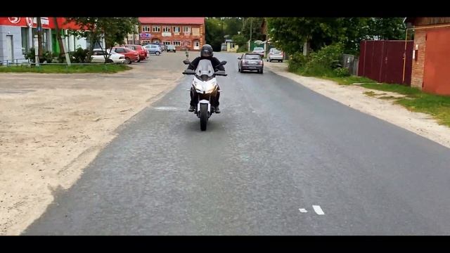 Kawasaki versys 650 - Буря не помеха для обзора. смотреть онлайн