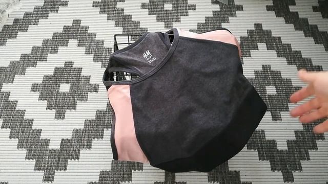 Распаковка посылки от H&M. Миккимаусмания... смотреть онлайн