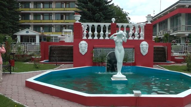 Фонтаны на территории санатория Виктория г.Ессентуки смотреть онлайн