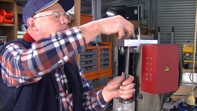 142 Seig CNC mini mill Z axis Part 2 смотреть онлайн