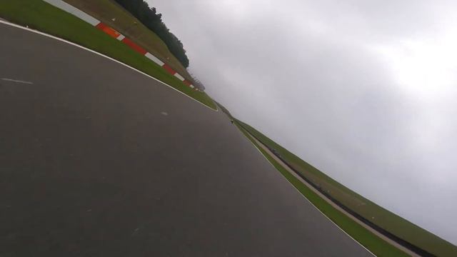 Donington park GP Circuit 15. 06. 2020 Advanced group, 2005 ZX6R 3rd session смотреть онлайн