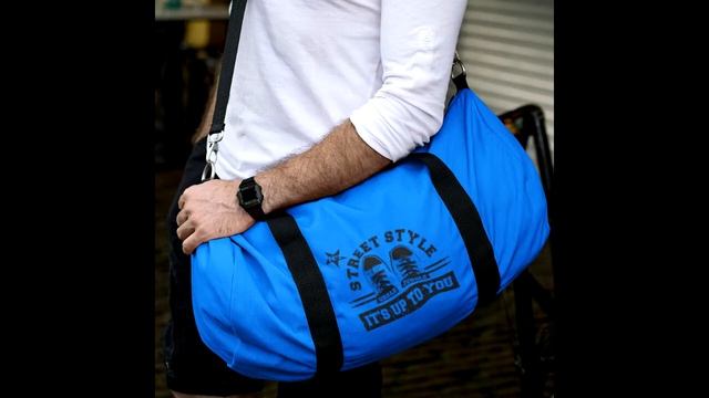 Любую сумку и рюкзак можно украсить термонаклейкой. смотреть онлайн