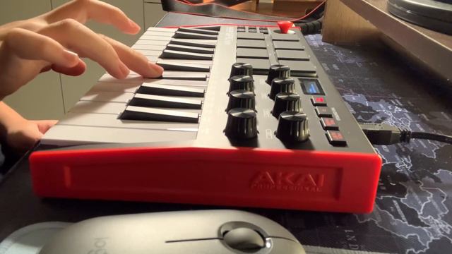 Blinding Lights-MIDI keyboard cover смотреть онлайн