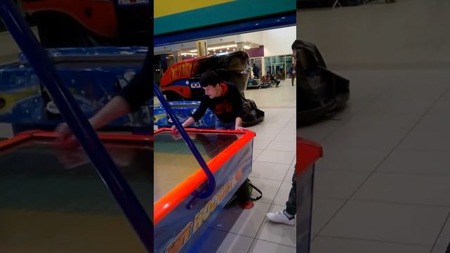 Я с друзьями в москве смотреть онлайн