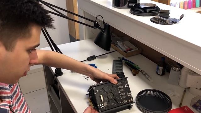 Разбор Apple Mac Pro A1481